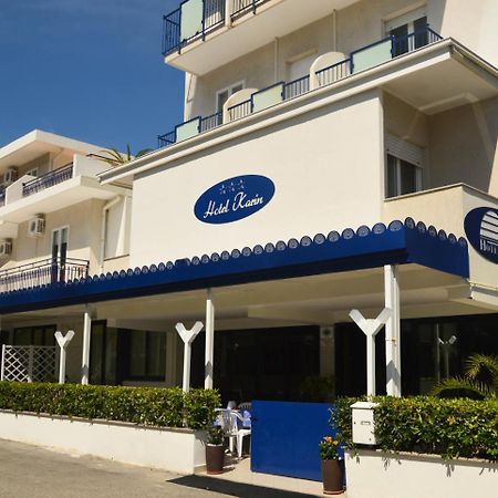 Hotel Karin Marebello Екстер'єр фото